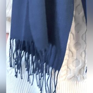 UNIQLO- heat tech scarf